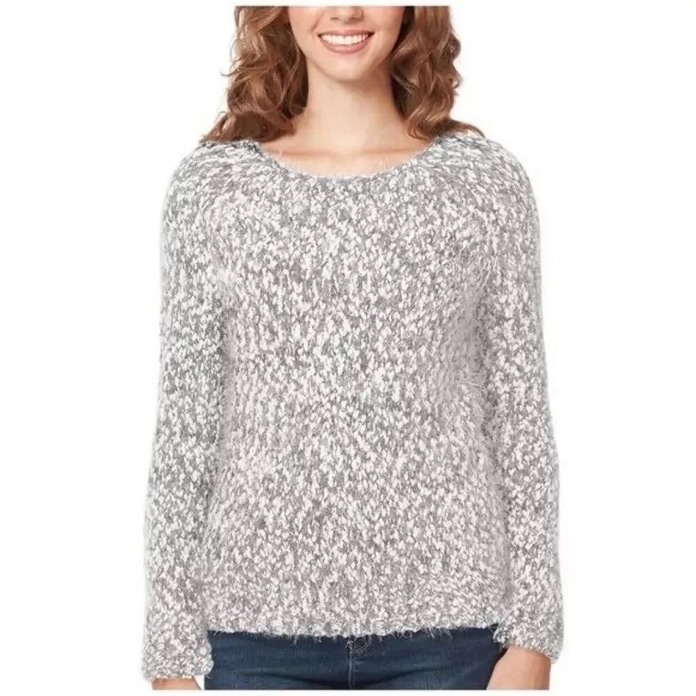 Buffalo David Bitton Sweater XL Eyelash Sweather Cozy Soft Gray White